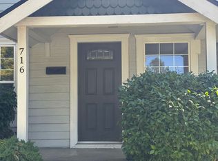 716 N Main St, Newberg, OR 97132