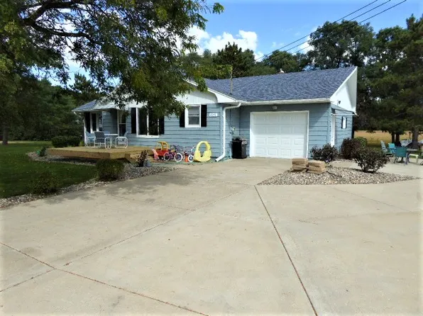 W7850 State Road 35, Hager City, WI 54014