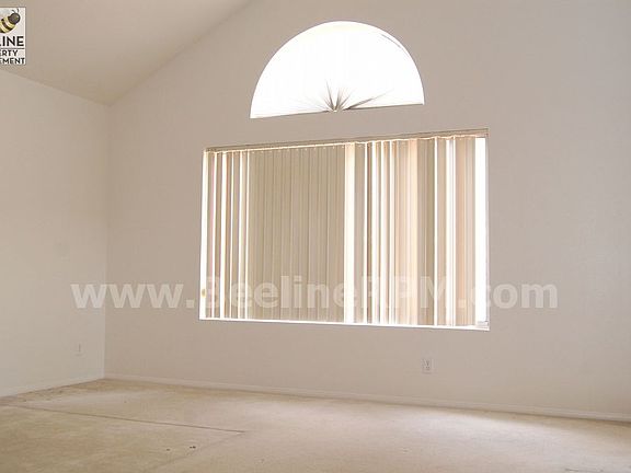 3rd image of 2280 Whiteoak Ln