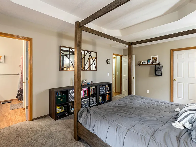 7956 SW 61st Ave — Photo 24
