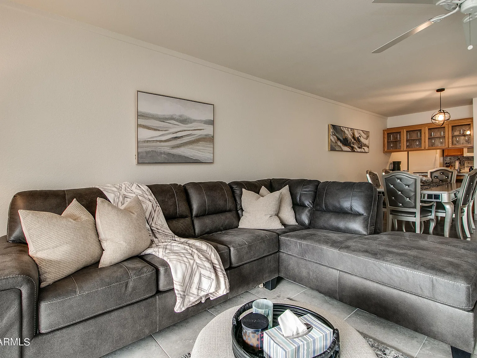 2 bed, 2.0 bath, 1140 sqft, $2,700 — Photo 1