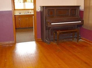 131 N 6th St, Emery, SD 57332