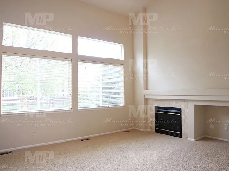 3826 Eclipse Ln — Photo 4