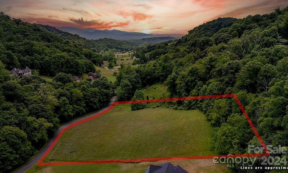 1st image of 435 Mountain Park Dr