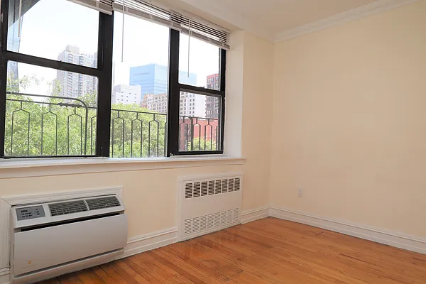 Rented by Corcoran | media 1