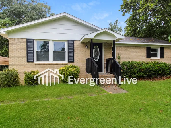 241 Harmon Hill Ct, Hopkins, SC 29061