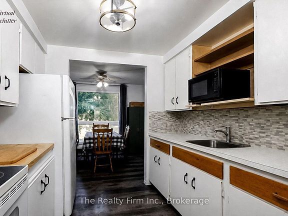 5th image of 88 Avonwood Dr #33