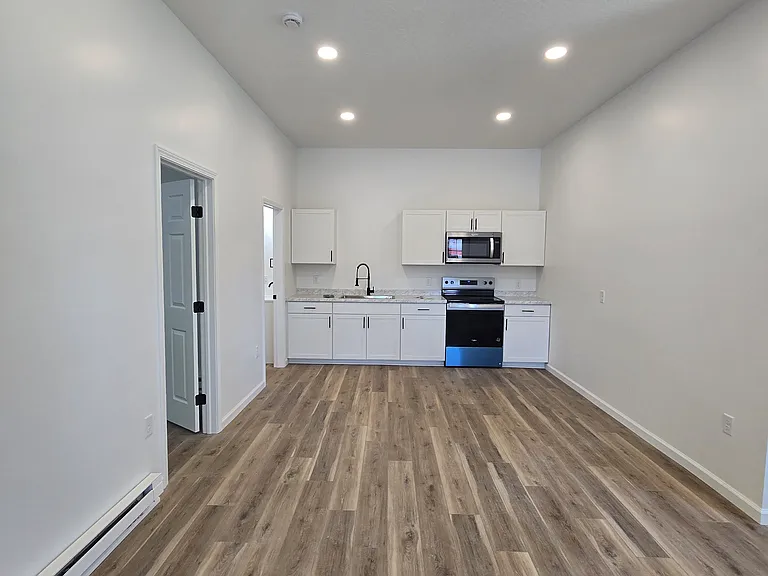 514 Lincoln Way E #1 — Photo 6