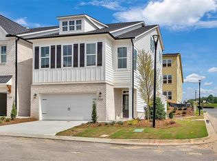 1258 Winterhaven Dr, Cumming, GA 30041