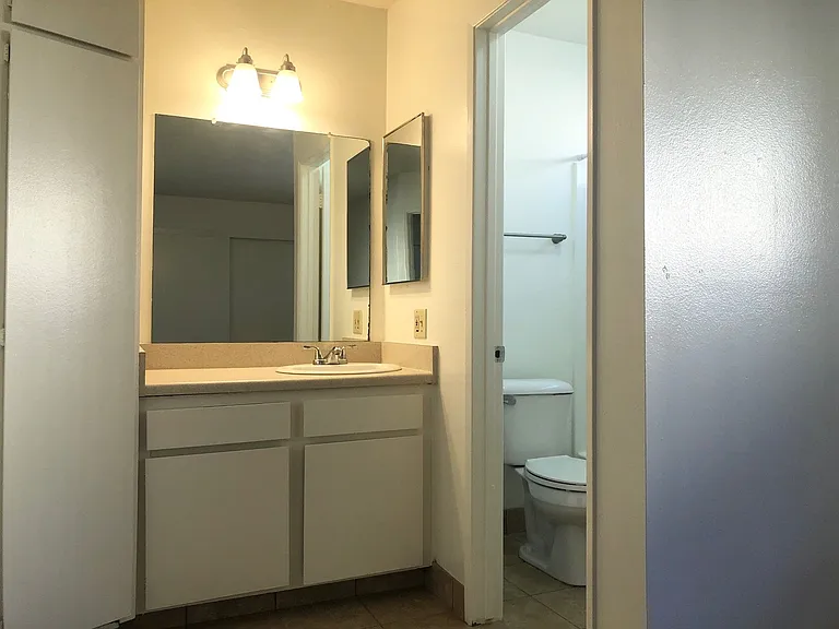 Del Norte Apartments — Photo 15