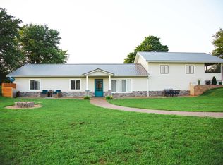 4535 S 107th Rd, Bolivar, MO 65613