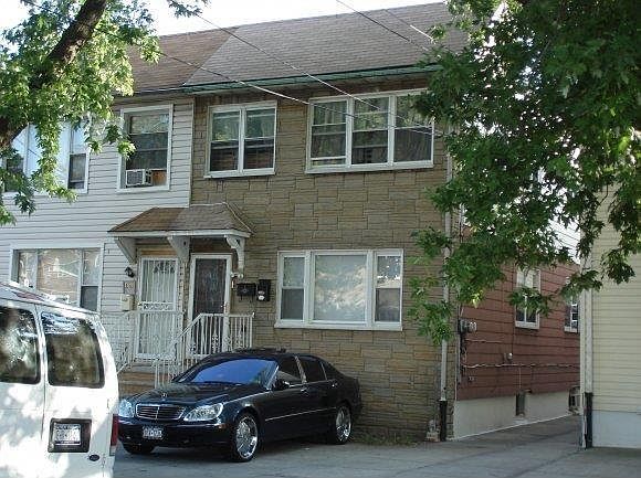 1386 E 98th St, Brooklyn, NY 11236 | Zillow