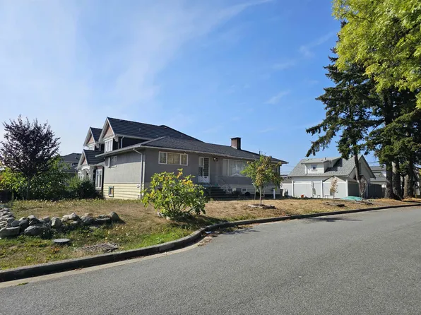 2946 E 52nd Ave, Vancouver, BC V5S 1T3
