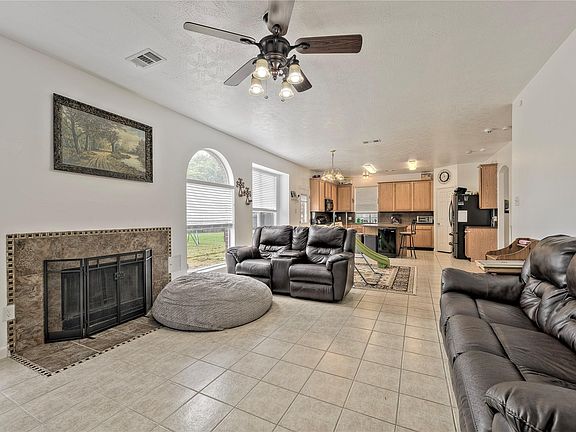 5th image of 3015 Misty Isle Ct