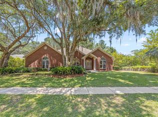 1228 Conservancy Dr E, Tallahassee, FL 32312