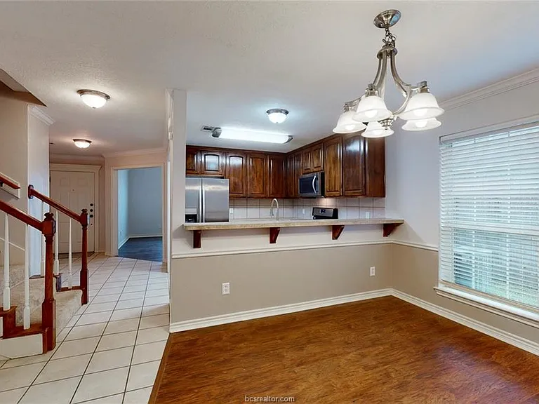 4015 Pomel Dr — Photo 5