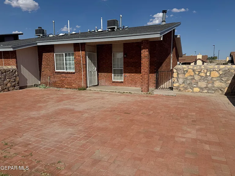 1333 Trudy Elaine Dr — Photo 35