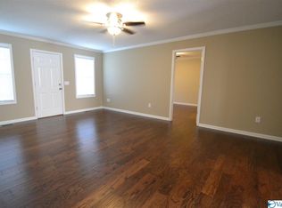 223 Devon Cir, Albertville, AL 35951