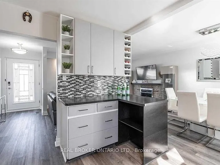 2 Core Cres — Photo 12