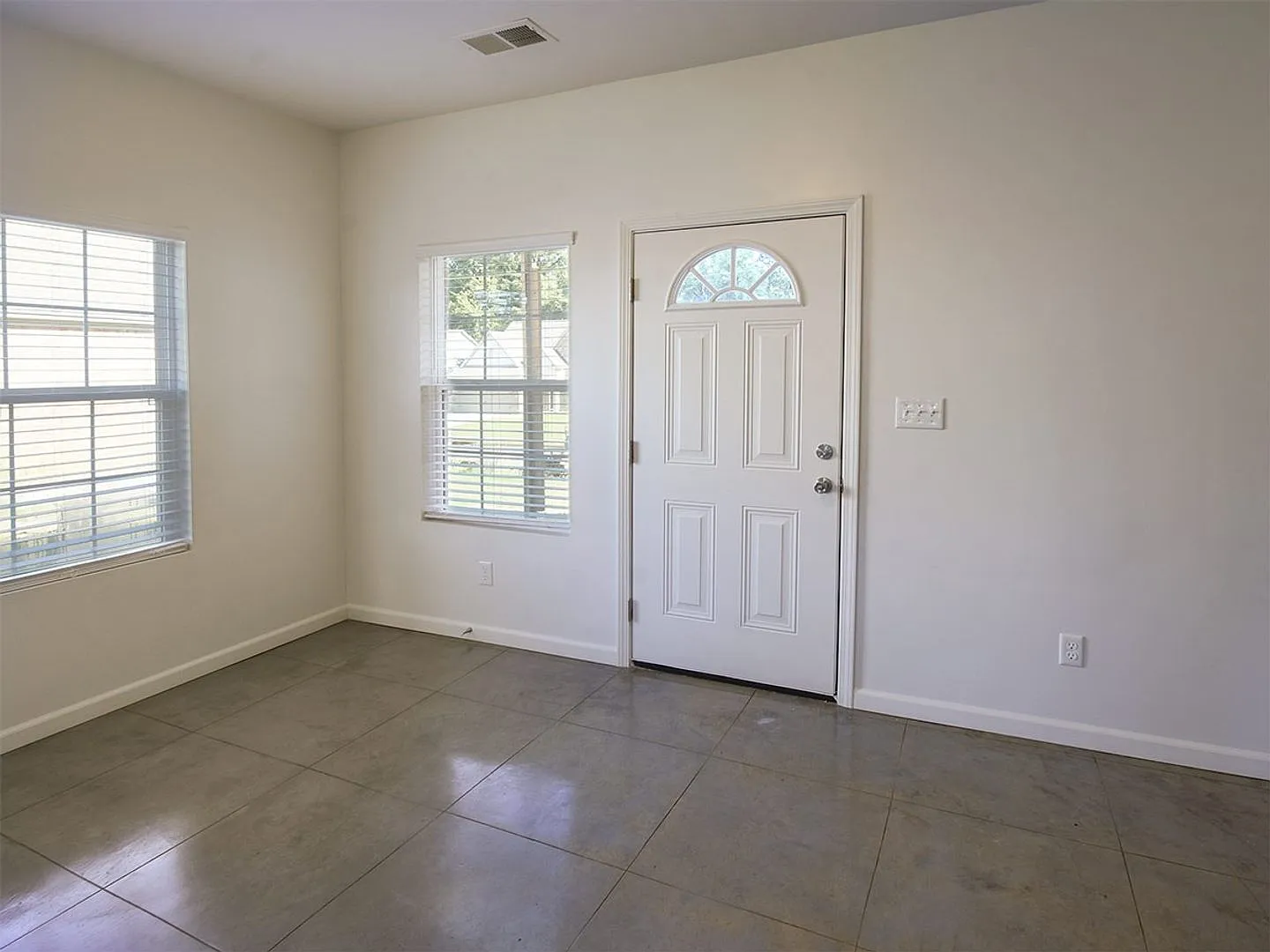 4 bedroom in Atoka Built IN 2019 in Atoka TN — Photo 3