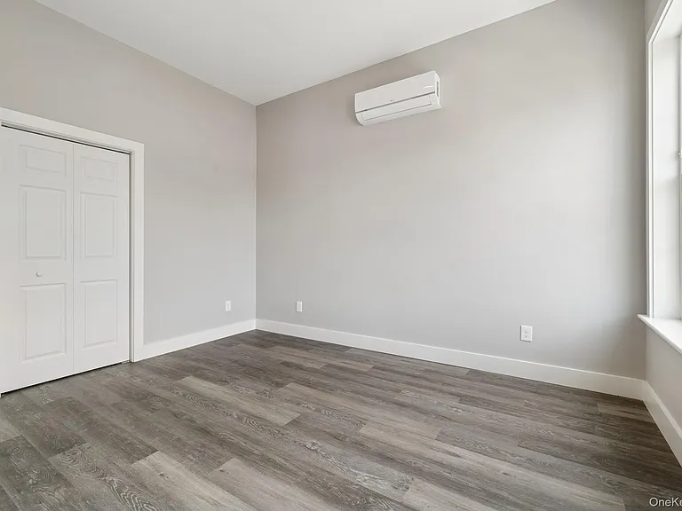 153 Greenwich Ave #201 — Photo 16
