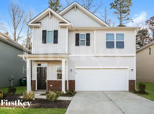 3244 Newell Village Dr, Charlotte, NC 28213