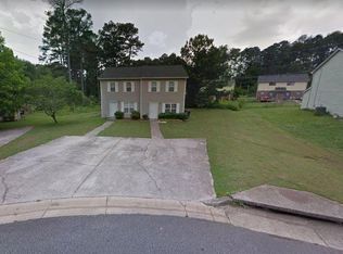 383 Sprucewood Ct, Lawrenceville, GA 30046