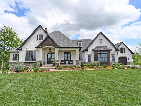 3011 Hageman Ct, Lebanon, OH 45036
