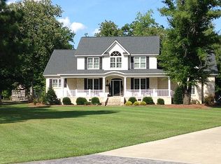 1805 Manor Ct, Greenville, NC 27858