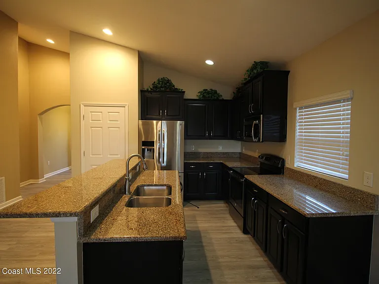 2448 Snapdragon Dr NW — Photo 9