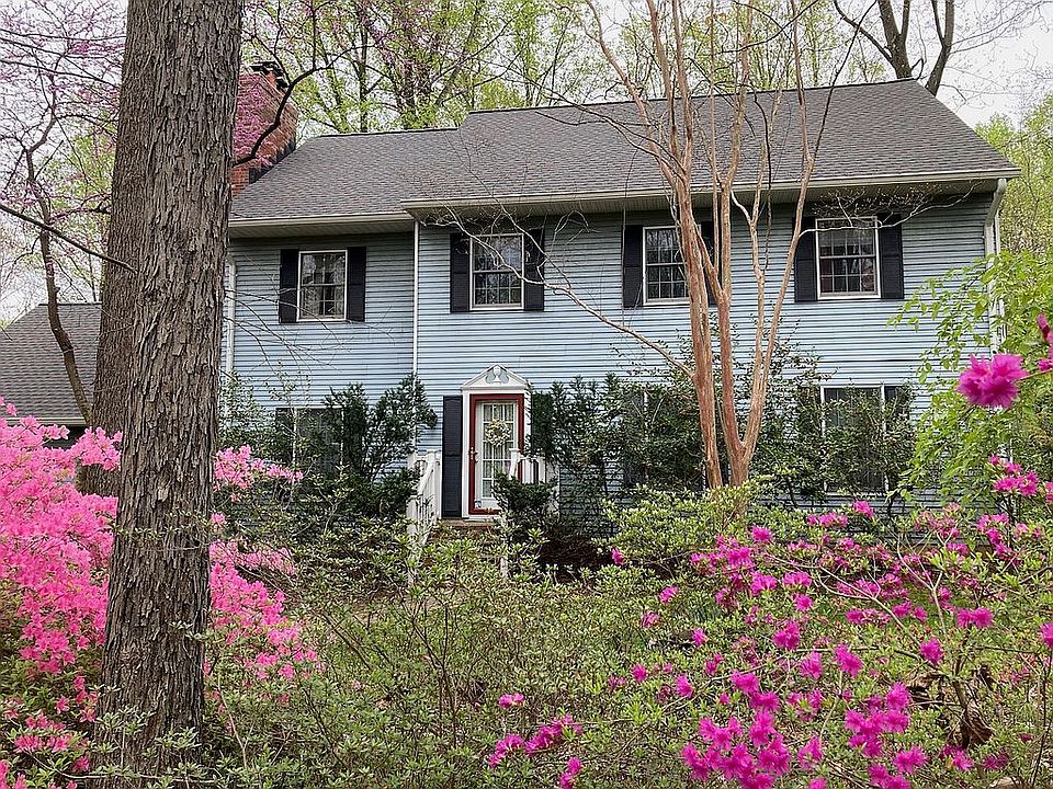 2nd image of 7640 Woodstream Way