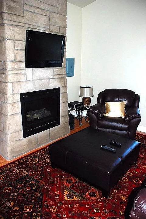 1 bed, 1.0 bath, 900 sqft, $1,500 — Photo 3
