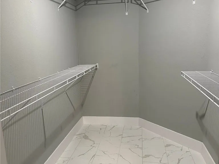 1005 Adeline Ave — Photo 11