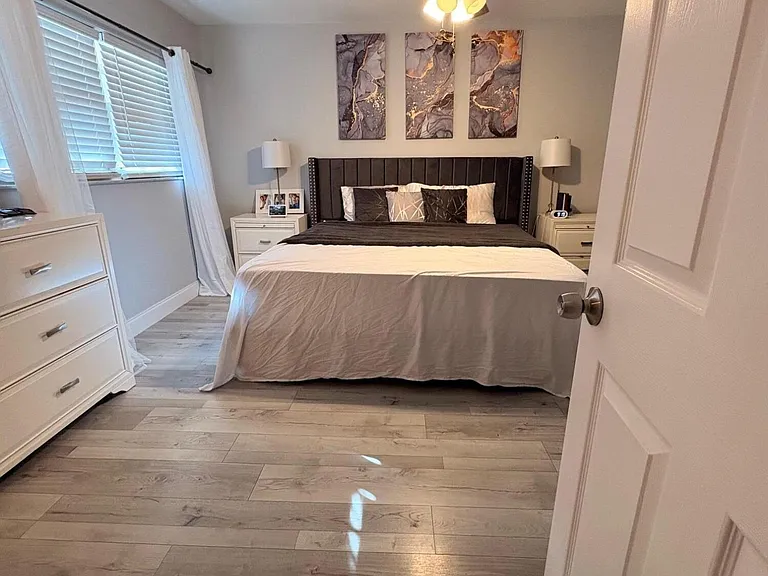 605 Oaks Dr #304 — Photo 15
