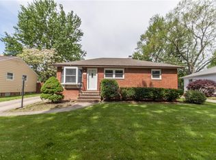 6360 Mariana Dr, Parma Heights, OH 44130