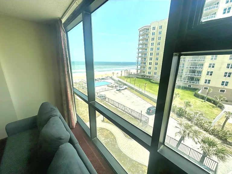 1909 S Atlantic Ave #504 — Photo 8