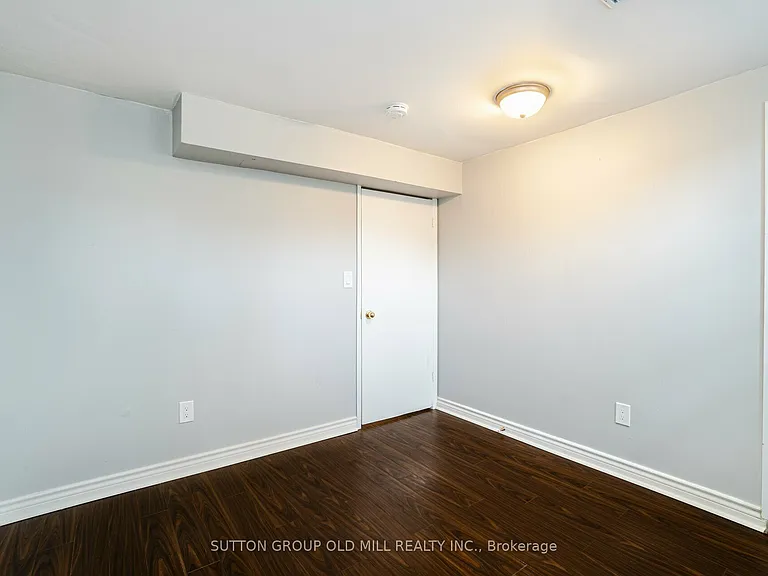 5 Applefield Dr #LOWER — Photo 22