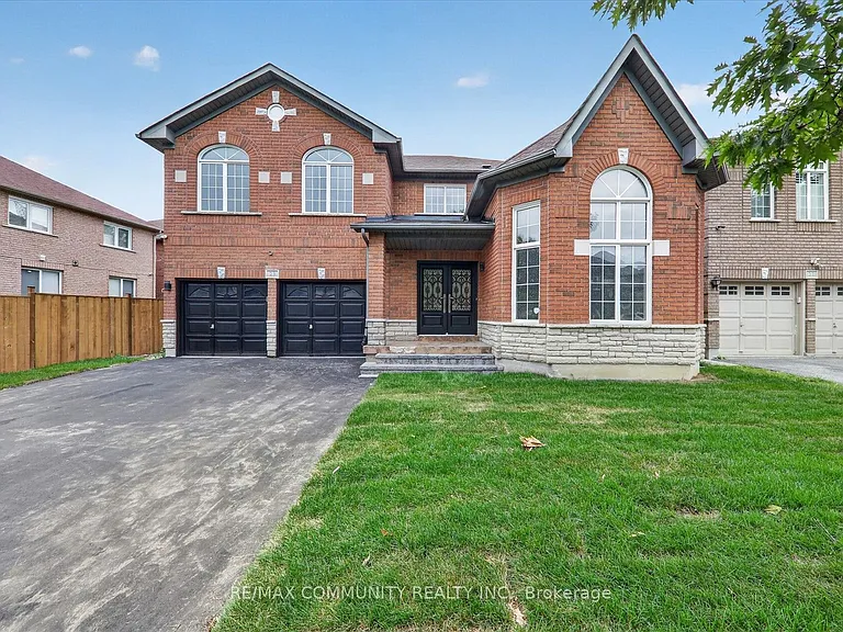 29 River Forest St W — Photo 2