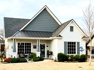 324 Tinker Trl, Burleson, TX 76028