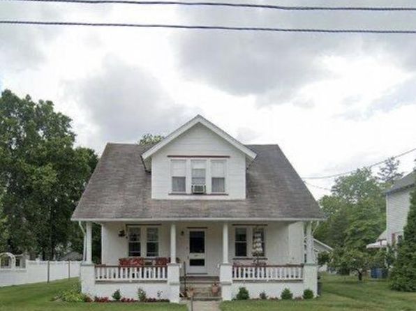 307 Edgewood Ave FLOOR 2