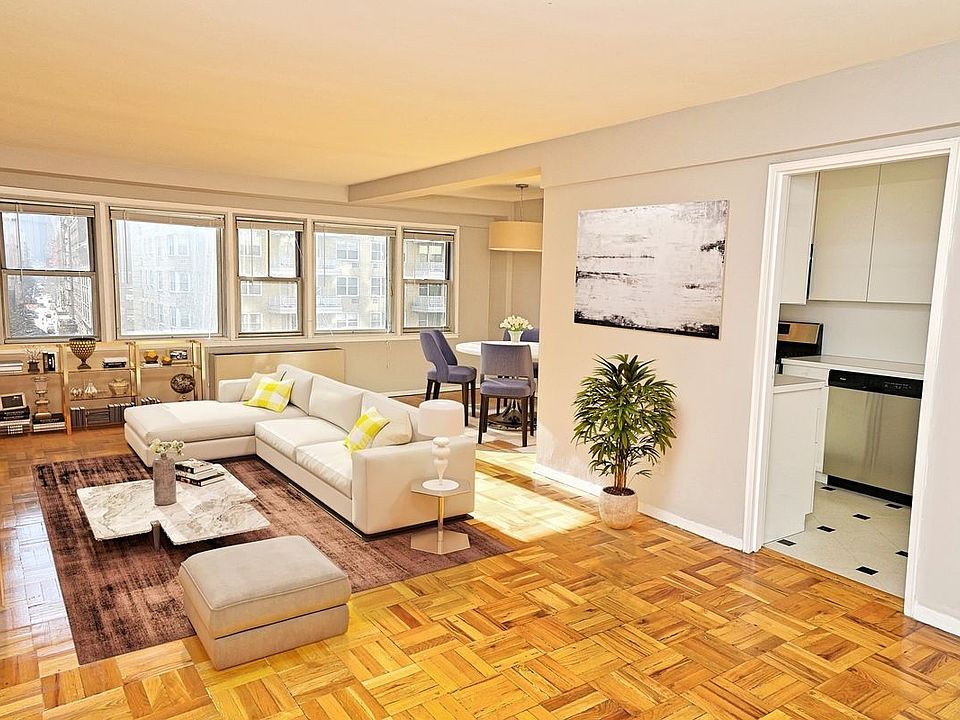 1st image of 55 E 9th St APT 8F