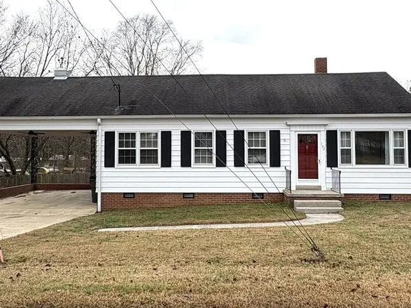 107 Grace St, Oxford, NC 27565