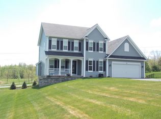 16 Dona Lea, Fairport, NY 14450