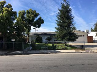 2208 Custer Ave, Bakersfield, CA 93304