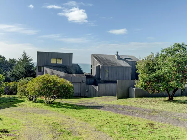 38039 Foothill Close, The Sea Ranch, CA 95497