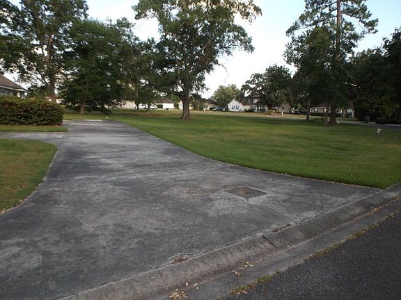 2nd image of 4290 Shadowwood Dr