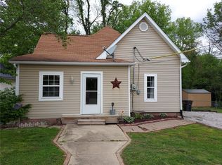 723 E Beaumont Ave, Greenville, IL