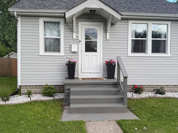 215 Rohm Pl
