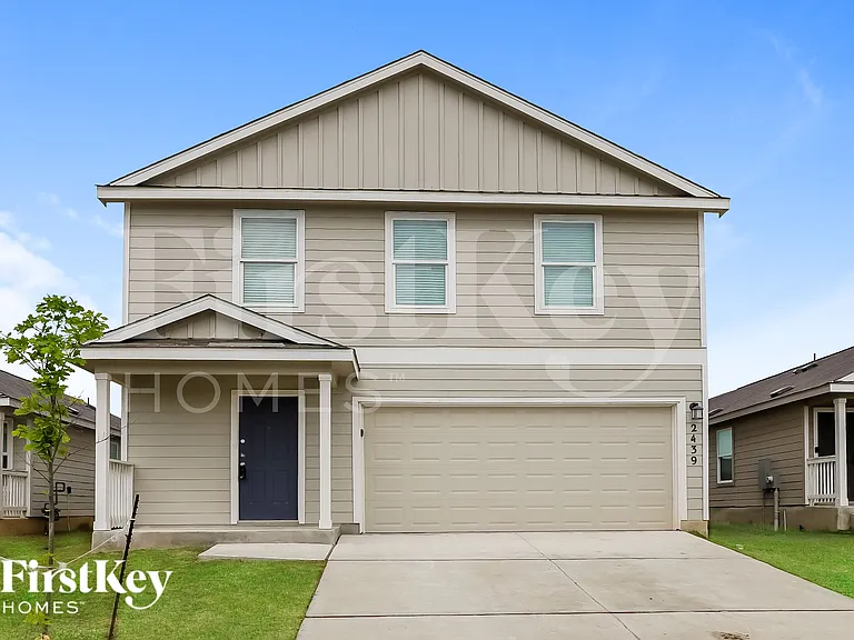 2439 Lake Hls — Photo 1