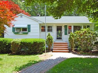 623 Bensel Dr, Landing, NJ 07850